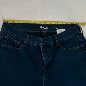 EUC style & co boot leg jeans